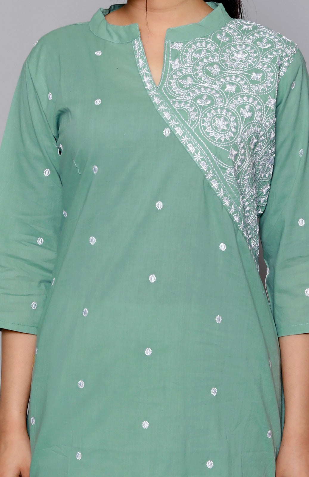 Akrish Green Cotton Embroidered Kurta Set for Women | Premium Ethnic Wear