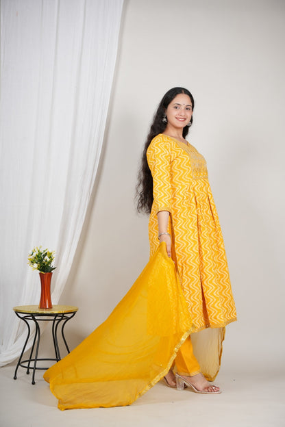 Women’s Yellow Printed Kurta Pant Dupatta Set | Mirror Work Yoke | Cotton Ethnic Suit Set | Festive & Daily Wear Akrish