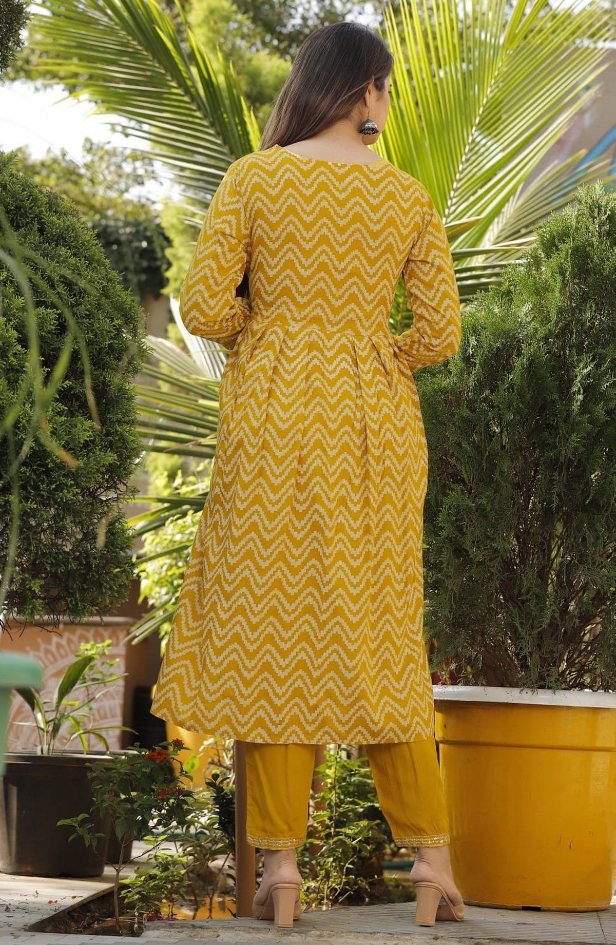 Women's Mustard Yellow Printed Kurti Set with Pant &amp; Dupatta | Festive 3-Piece Ethnic Suit Akrish