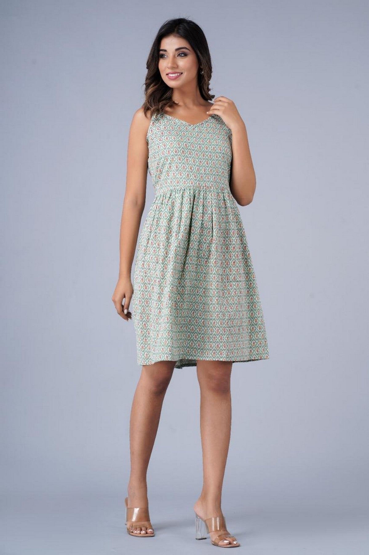 Women’s Green Geometric Print Sleeveless Fit & Flare Dress Akrish