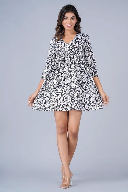 Women’s Black & White Printed Short A-Line Dress – Lightweight Casual Wear with 3/4 Sleeves Akrish