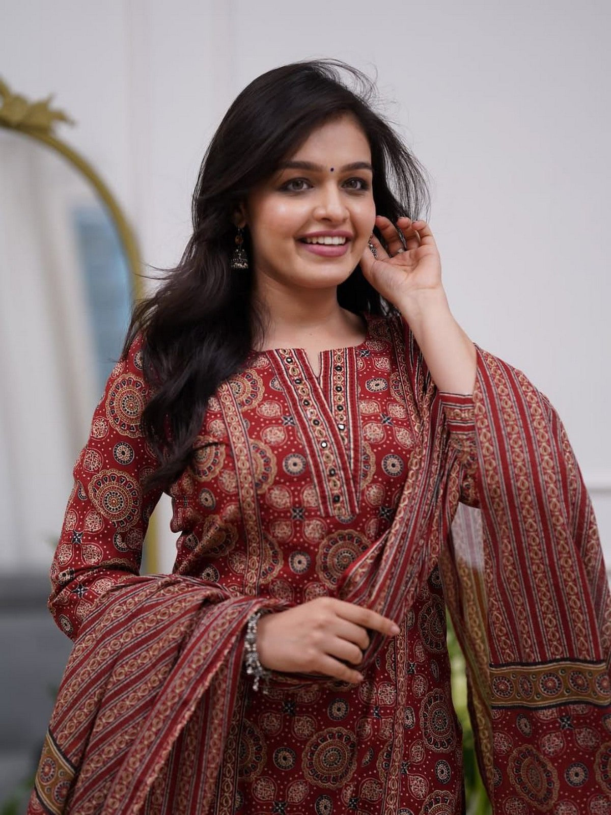 Women’s Maroon Ethnic Printed Kurti Set with Dupatta – Elegant Straight Kurta, Matching Pants & Dupatta Akrish