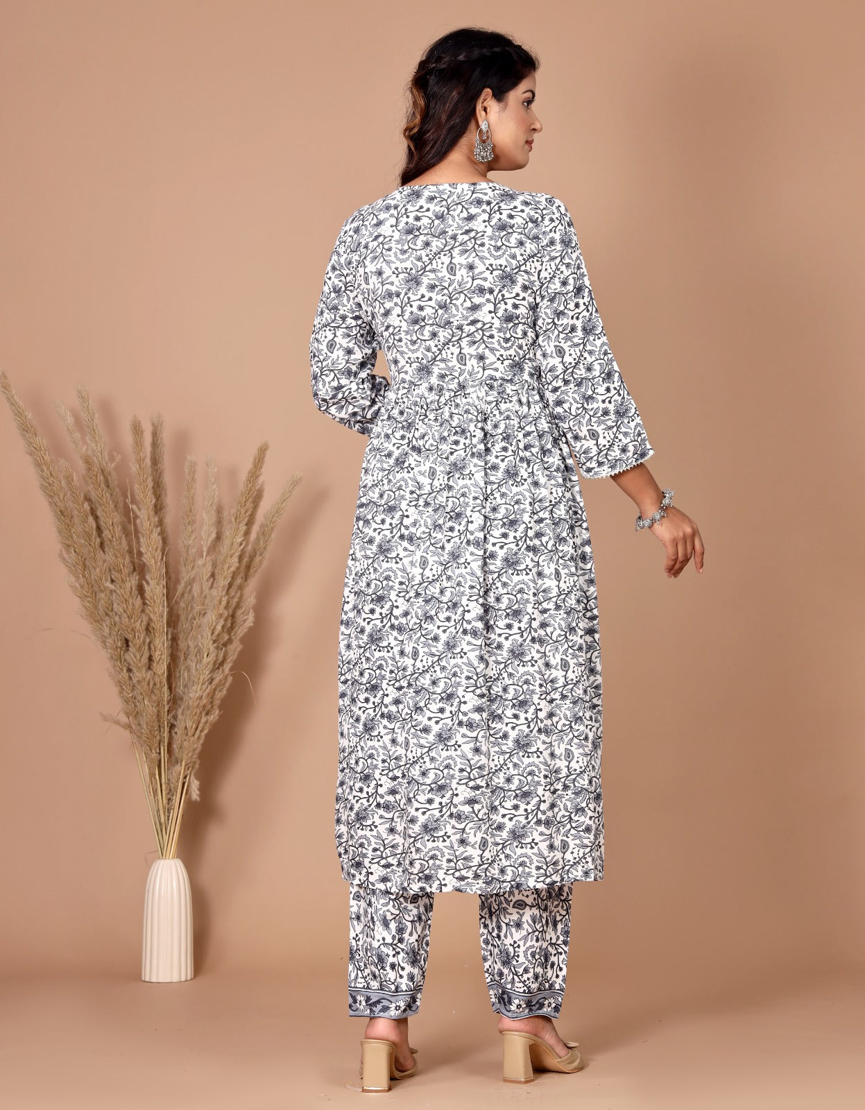 Akrish White  Cotton Printed Kurta Set for Women | 2-Piece Designer Ethnic Wear