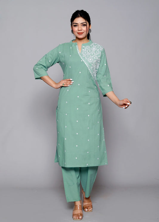 Akrish Green Cotton Embroidered Kurta Set for Women | Premium Ethnic Wear