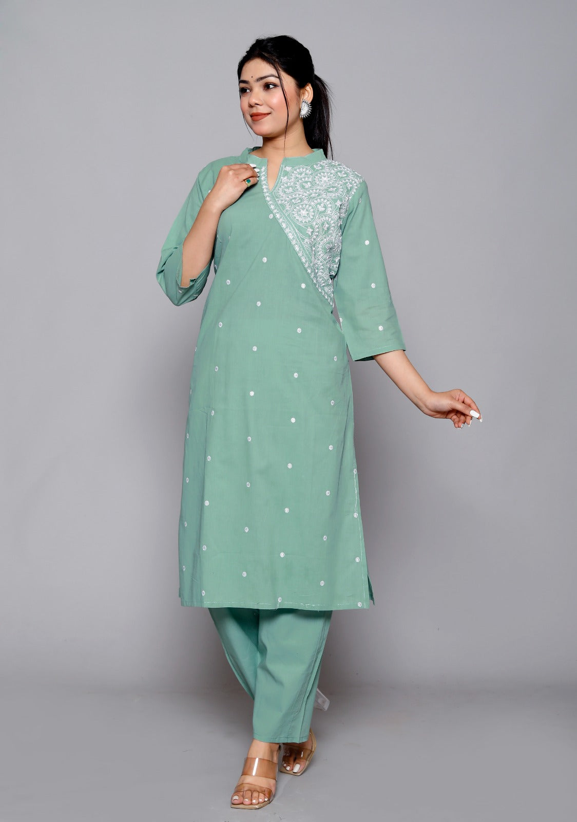 Akrish Green Cotton Embroidered Kurta Set for Women | Premium Ethnic Wear