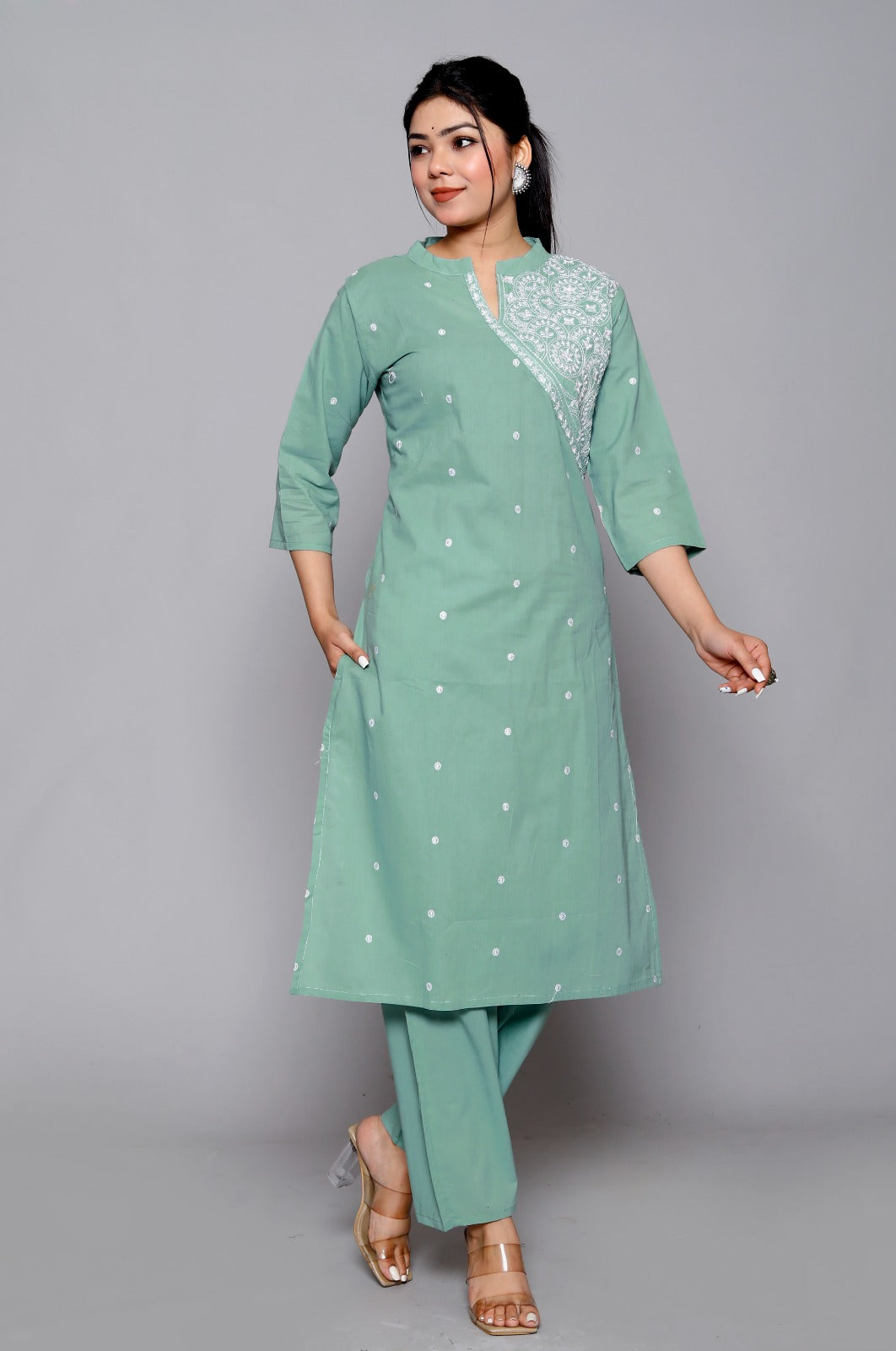 Akrish Green Cotton Embroidered Kurta Set for Women | Premium Ethnic Wear